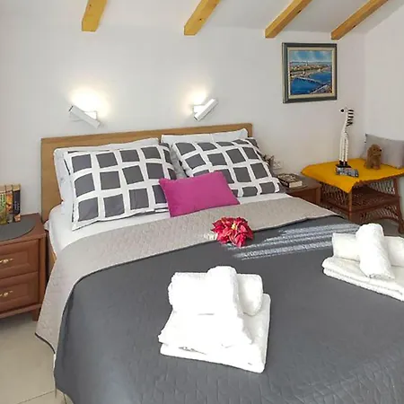 Vi Privlaka (Zadar)